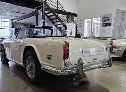 Triumph TR5 2.5 Pi 150 ch overdrive 