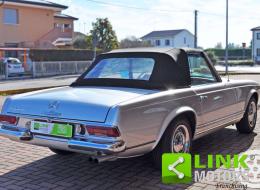 Mercedes-Benz SL 230 Pagode