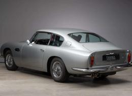 Aston Martin DB 6 Vantage