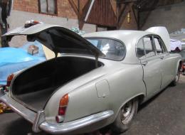 Jaguar 420