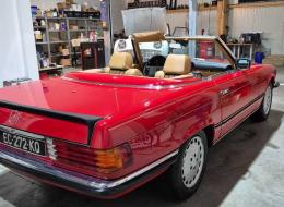 Mercedes-Benz SL 500 R107