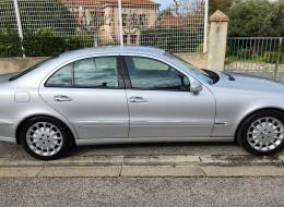 Mercedes-Benz E class 500 V8 – 50 000 km – État collection –
