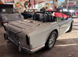 Triumph TR4