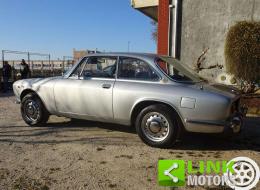 Alfa Roméo Giulia GT 1750