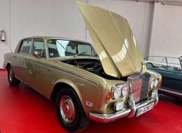 Rolls-Royce Silver Shadow LTD