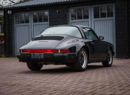 Porsche 911 Carrera 3.2 Targa