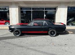 Ford Mustang V8 Cleveland 351