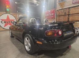 Mazda MX-5 1.8i-16V
