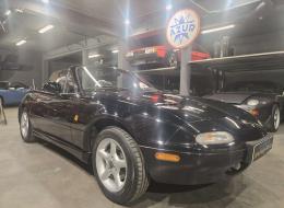 Mazda MX-5 1.8i-16V