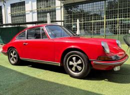 Porsche 911 2.4 T Coupè “Ölklappe”