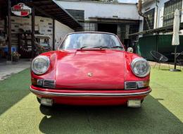 Porsche 911 2.4 T Coupè “Ölklappe”