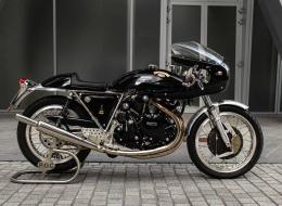Moto Egli-Vincent Godet café racer