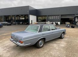 Mercedes-Benz 280 S W108