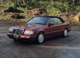 Mercedes-Benz CE 300 -24S Cabriolet - A124