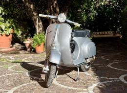 Scooter Vespa 50