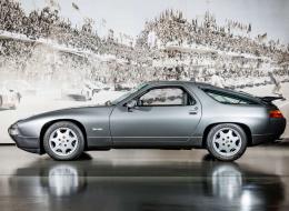 Porsche 928 GT