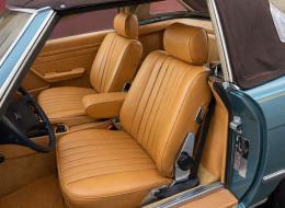 Mercedes-Benz SL 380 R107