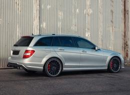 Mercedes-Benz AMG C63 AMG “Performance Pack”
