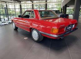 Mercedes-Benz SL 300 (R107)