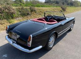 Alfa Roméo 2000 Spider Touring Pininfarina