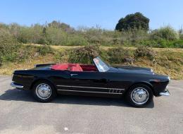 Alfa Roméo 2000 Spider Touring Pininfarina