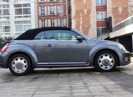 Volkswagen New Beetle Cabriolet DSG 7