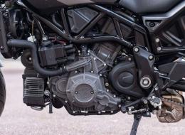 Moto  Indian FTR 1200 Carbon Black Series “87 km”