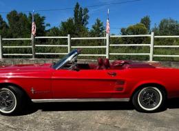 Ford Mustang CABRIOLET
