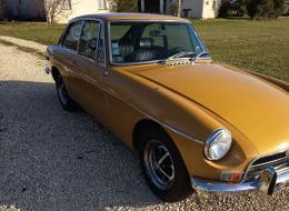 MG B GT