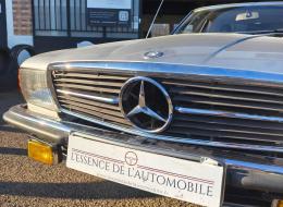 Mercedes-Benz SL 350 R107