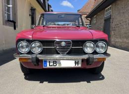 Alfa Roméo Giulia Nuova Super 1300