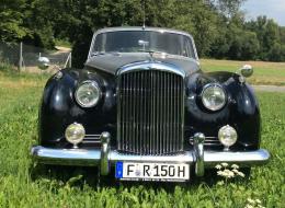Bentley Continental Saloon