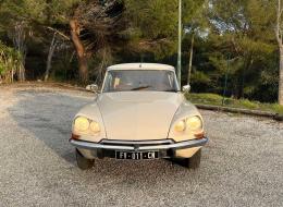 Citroen DS Sp&eacute;cial