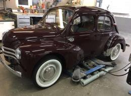 Renault 4 CV