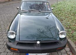MG B GT