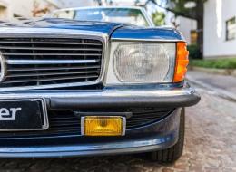 Mercedes-Benz SL 500 R107
