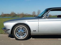 Jaguar Série - XJ 12 Coupé