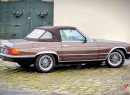 Mercedes-Benz SL 280 R107