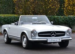 Mercedes-Benz SL 230 Pagode