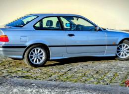 BMW Série 3 E36 323i Coupé