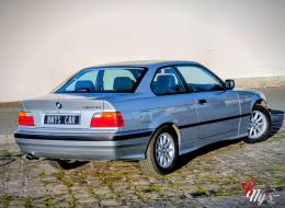 BMW Série 3 E36 323i Coupé
