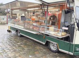 Peugeot J7 camion marché /food truck 