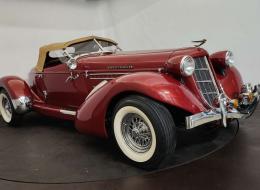 Auburn 856 Boattail Speedster Replica