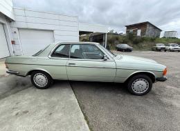 Mercedes-Benz CE 300