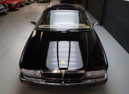 Jaguar Série - XJ 40 V12 6.0 SWB Gold edition
