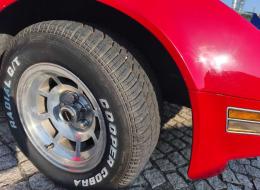 Chevrolet Corvette C3 T-Top