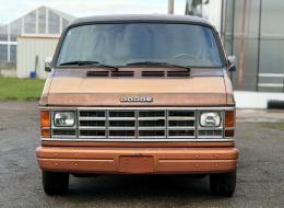 Dodge Van Ram B150