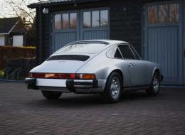 Porsche 911 2.7S Édition 25e anniversaire