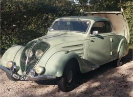 Peugeot 402 éclipse