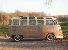 Volkswagen Combi 23 fen&ecirc;tres replica Samba